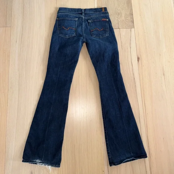 7 For All Mankind Jeans Flare Leg Dark Wash Size 26 - Picture 5 of 6